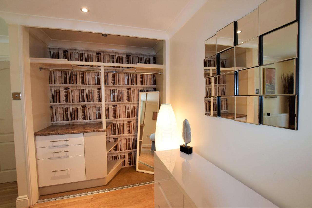 Apartment Meridian Way - Your Bristol